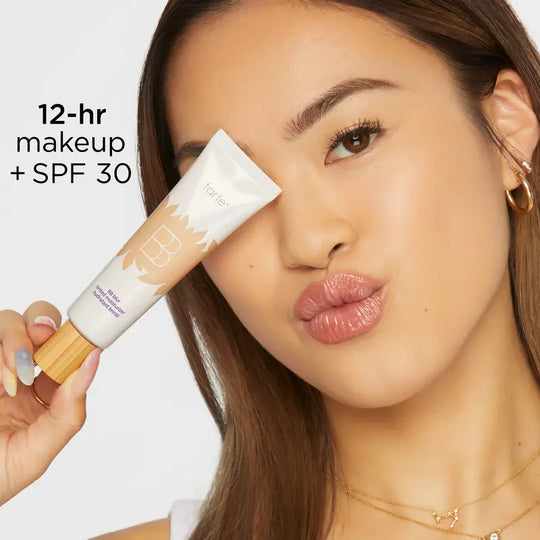 ☁️BB blur tinted moisturizer SPF 30 - instantly brightens, hydrates & smooths your skin✨